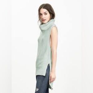 Banana Republic HIGH/LOW SLEEVELESS TURTLENECK Aqua Light Blue Size Small